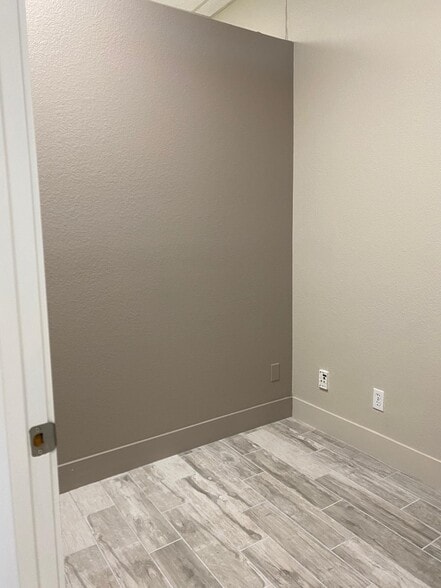 More Photos Of 2001 S Rainbow Blvd, Las Vegas General Retail For Sale