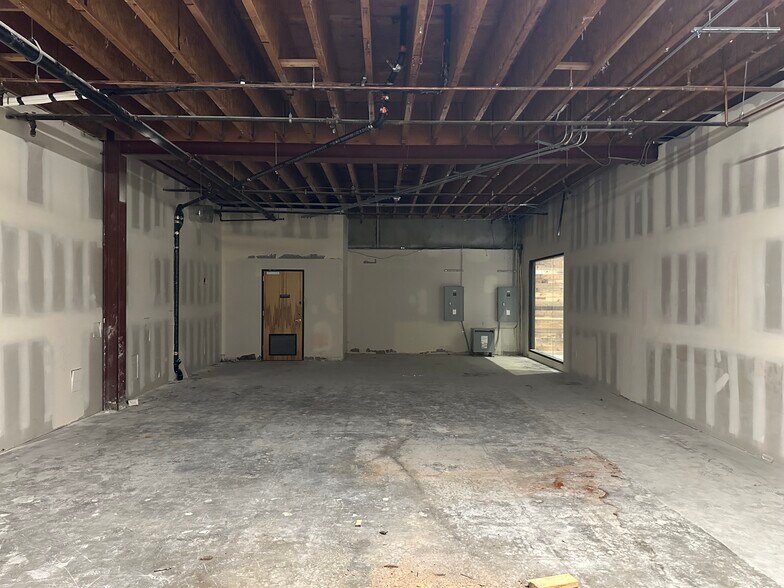 More Photos Of 1470 Valley Vista Dr, Diamond Bar Office For Sale