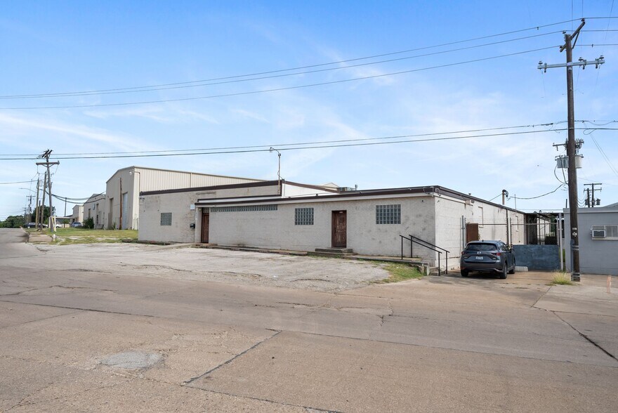 More Photos Of 6001 Tension Dr, Fort Worth Manufacturing For Sale