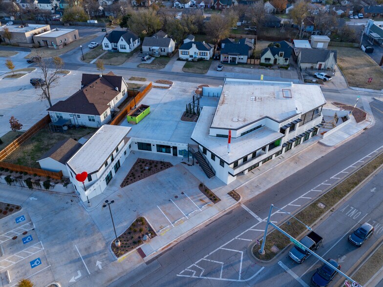 More Photos Of 5100-5114 N Classen Cir, Oklahoma City Freestanding For Lease
