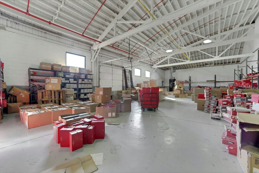More Photos Of 160 Gregg St, Lodi Warehouse For Lease