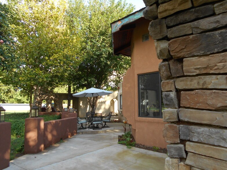 More Photos Of 143 E Walker Rd, Camp Verde Specialty For Sale