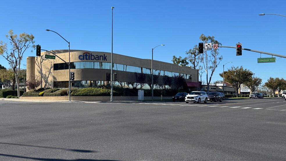 Primary Photo Of 2700-2750 Pacific Coast Hwy, Torrance Unknown For Lease