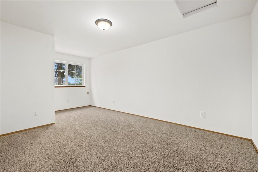 More Photos Of 930 Stitch Rd, Lake Stevens Apartments For Sale