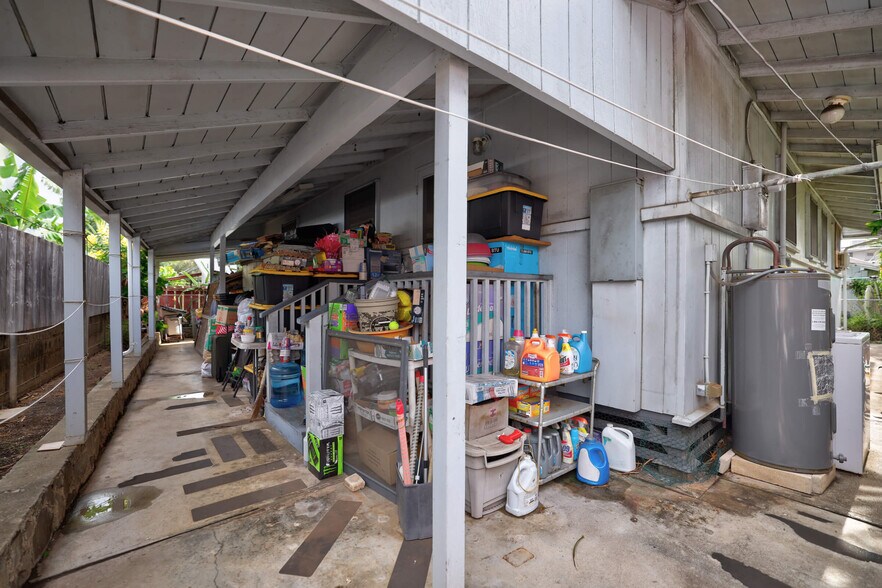 More Photos Of 2606 Nahaku Pl, Honolulu Multifamily For Sale