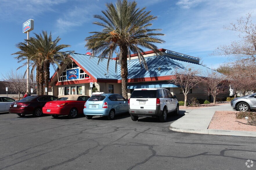 More Photos Of 6704-6824 W Cheyenne Ave, Las Vegas Unknown For Lease