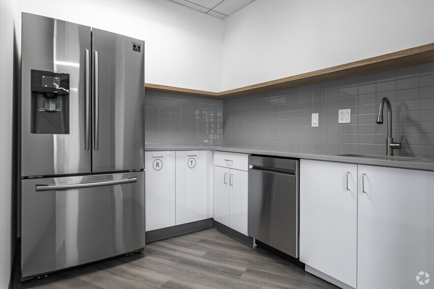 Photo of 10th Floor Ste 31