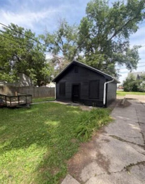 More Photos Of 1611 W Barker Ave, Peoria Multifamily For Sale