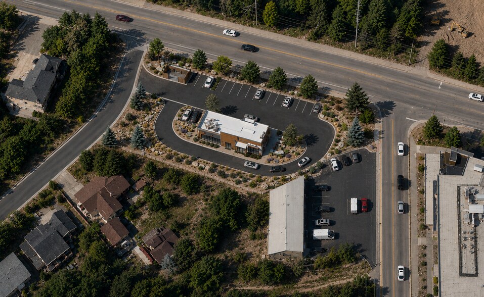More Photos Of 16650 S Golden Rd, Golden Land For Lease