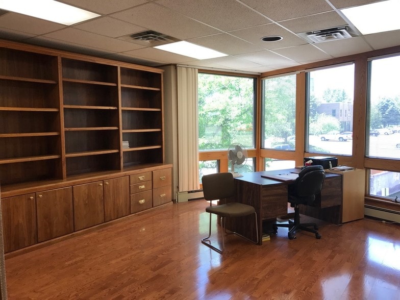 More Photos Of 2530 N 8th St, Grand Junction Medical For Sale