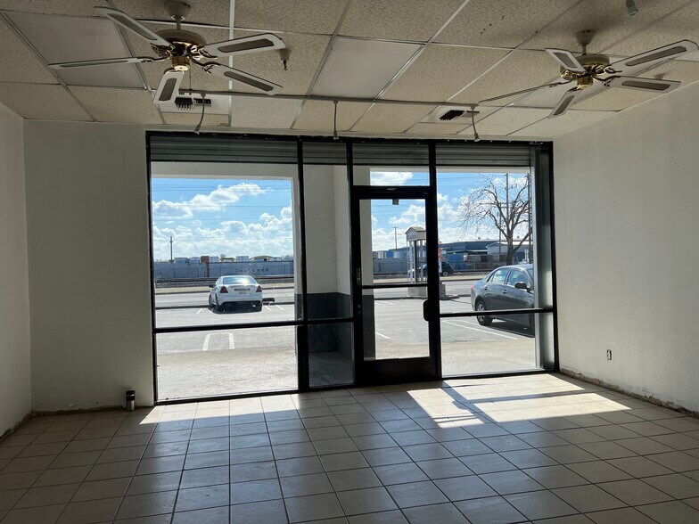 More Photos Of 3121 Yosemite Blvd, Modesto Unknown For Lease