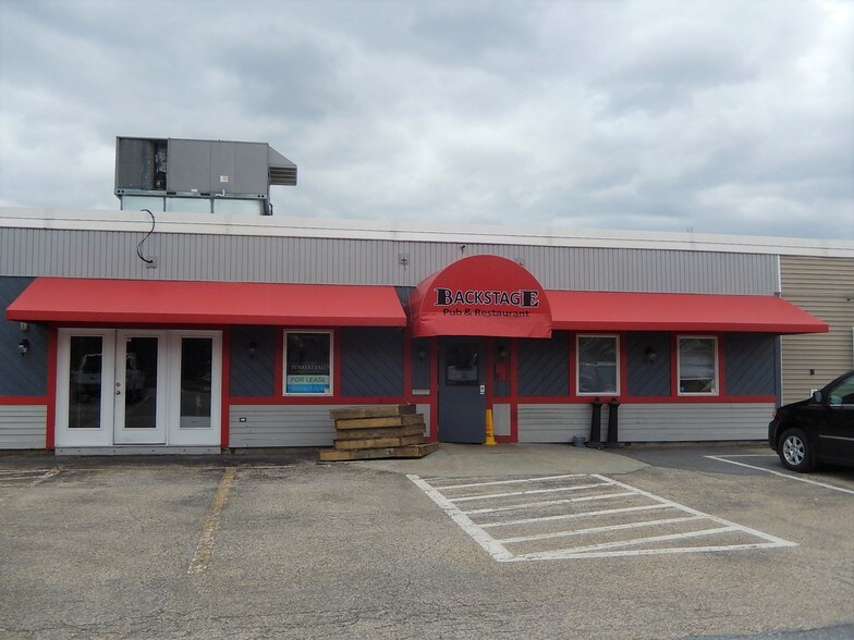 More Photos Of 58-78 Pearl St, Essex Junction Freestanding For Lease
