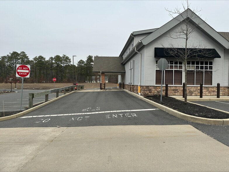 More Photos Of 200 Tuckerton Rd, Medford Unknown For Lease