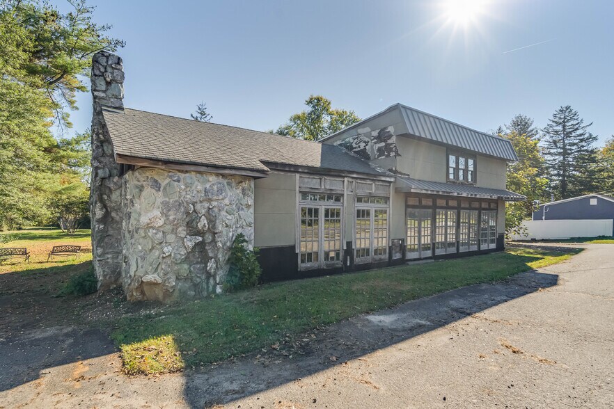 More Photos Of 158 State Route 79 N, Marlboro Restaurant For Sale