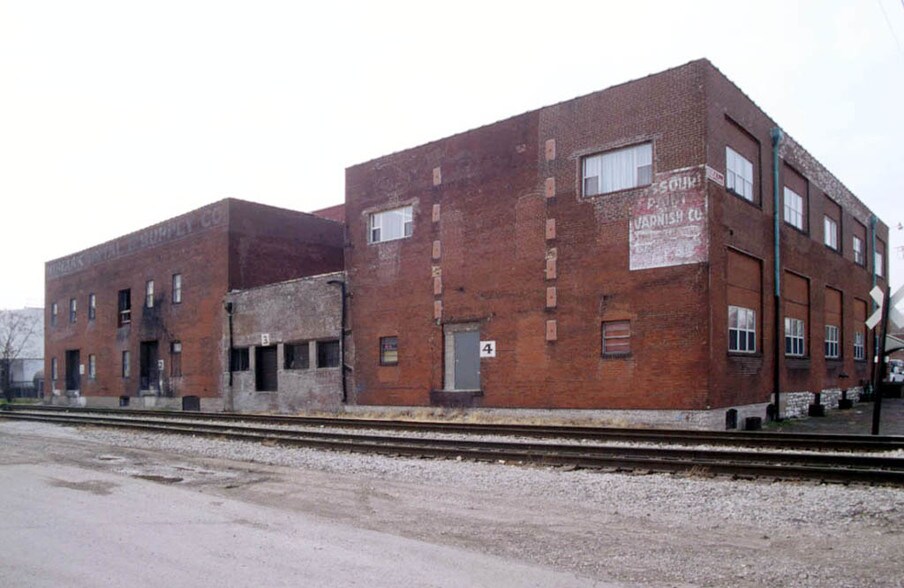 More Photos Of 5215 N 2nd St, Saint Louis Warehouse For Sale