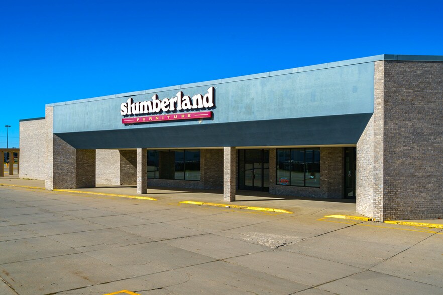 More Photos Of 919 S 20th St, Norfolk Unknown For Lease