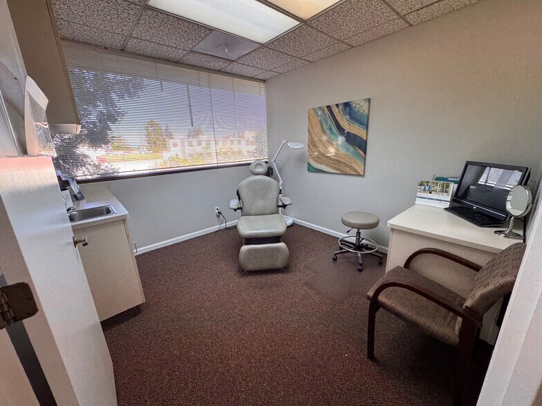 More Photos Of 1805 N California St, Stockton Medical For Sale