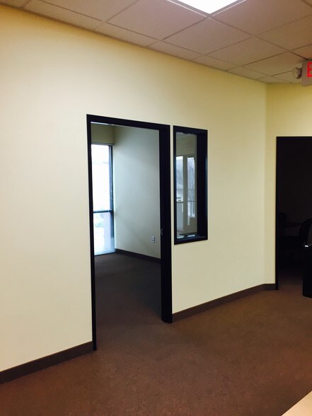 More Photos Of 5594 S Fort Apache Rd, Las Vegas Office For Lease