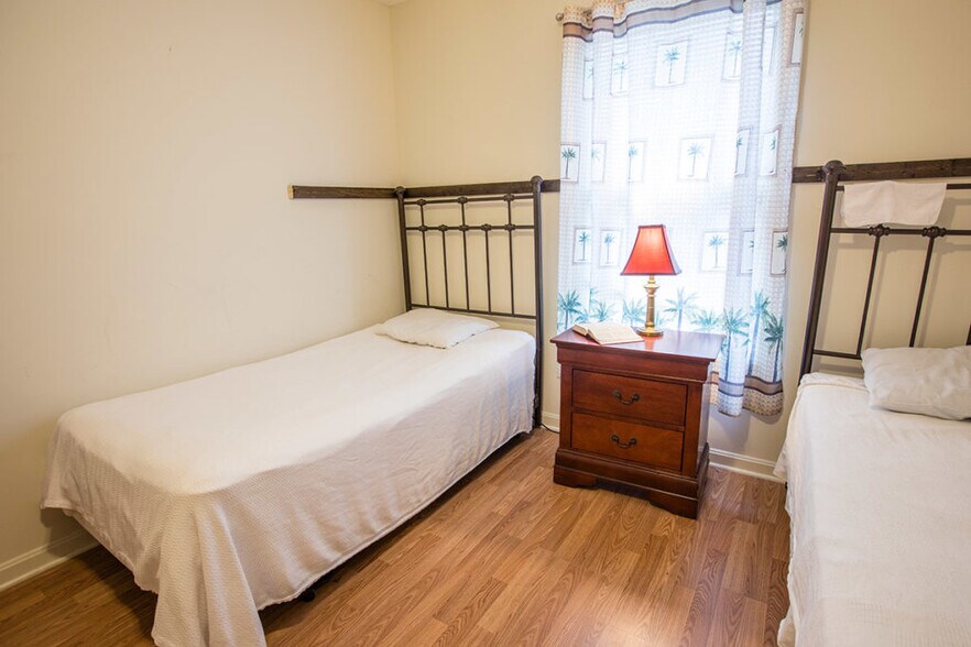 More Photos Of 3107 Cincinnati Rd, Georgetown Medical For Sale