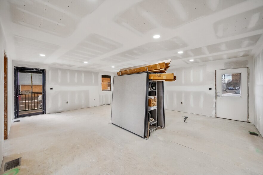 More Photos Of 114 W Church St, Marion Office Residential For Sale