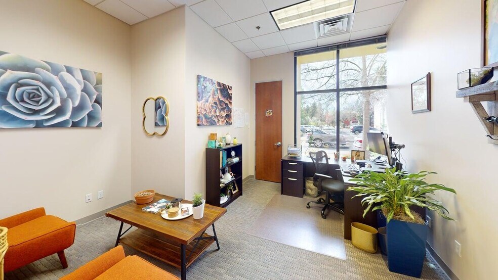 More Photos Of 105 Foss Creek Cir, Healdsburg Medical For Lease