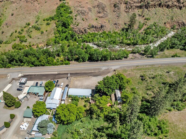 More Photos Of 53943 Hwy 86, Oxbow Specialty For Sale