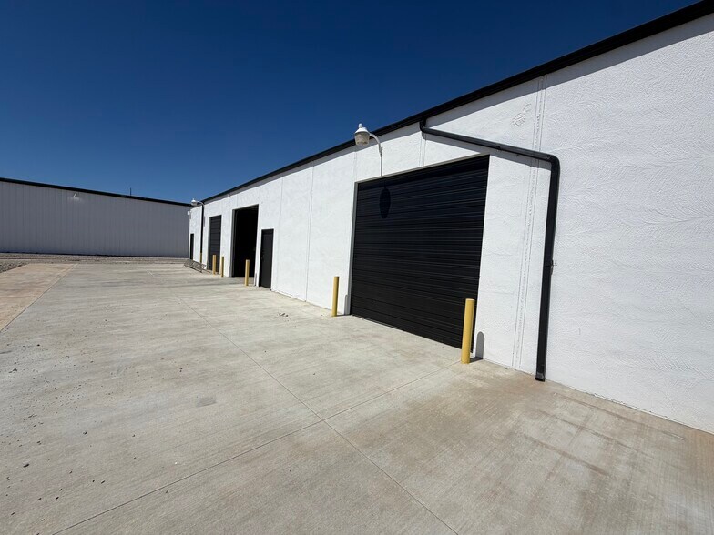 More Photos Of 11244 E 55th Pl, Tulsa Manufacturing For Lease