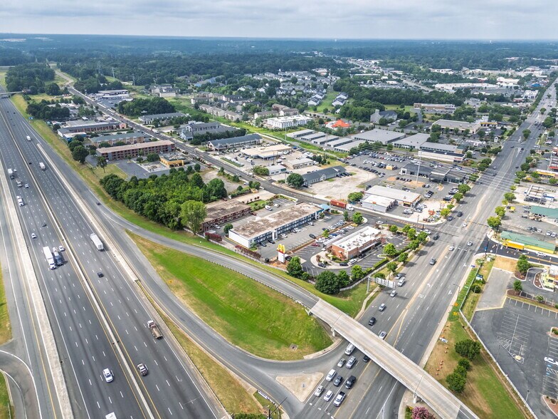 More Photos Of 962 Riverview Rd, Rock Hill Hotel For Sale