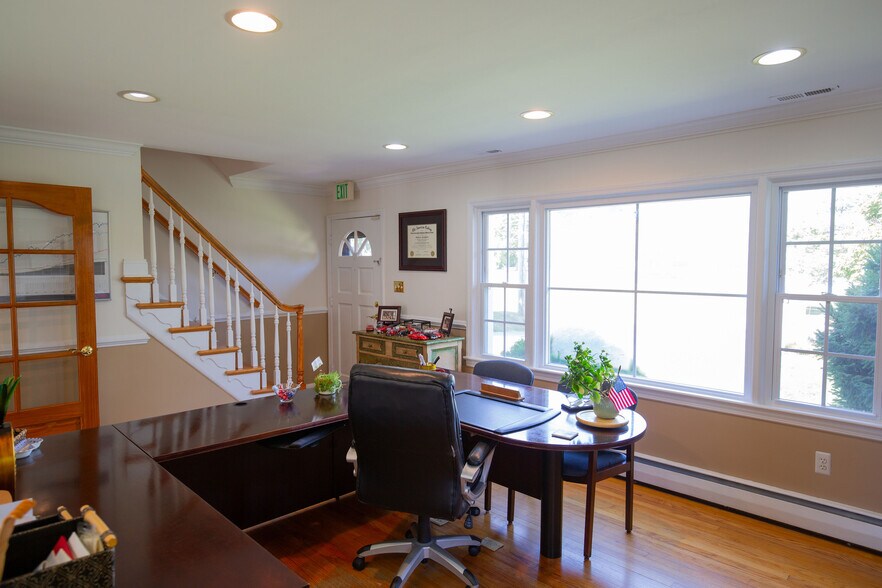 More Photos Of 524 S Main St, Bel Air Office For Sale