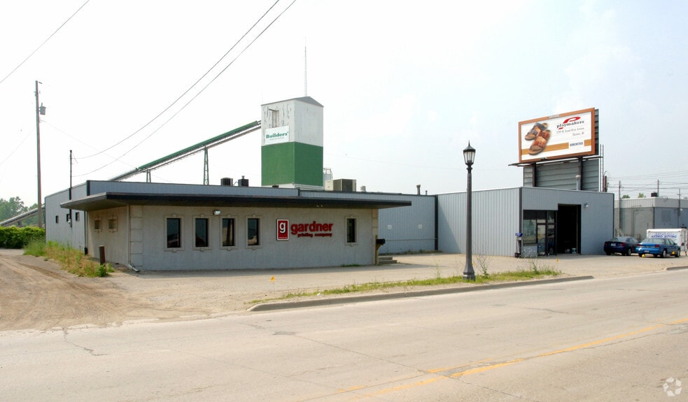 Primary Photo Of 1422-1434 Lake Lansing Rd, Lansing Warehouse For Lease