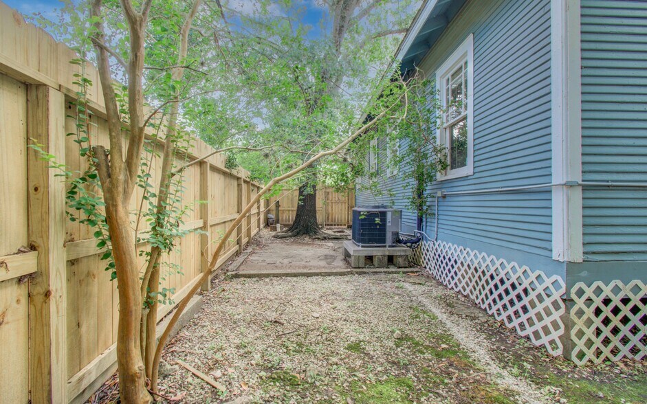 More Photos Of , League City Office For Sale