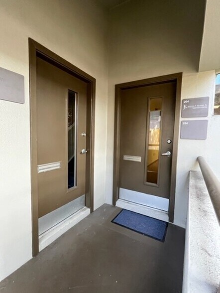 More Photos Of , Tampa Office For Sale