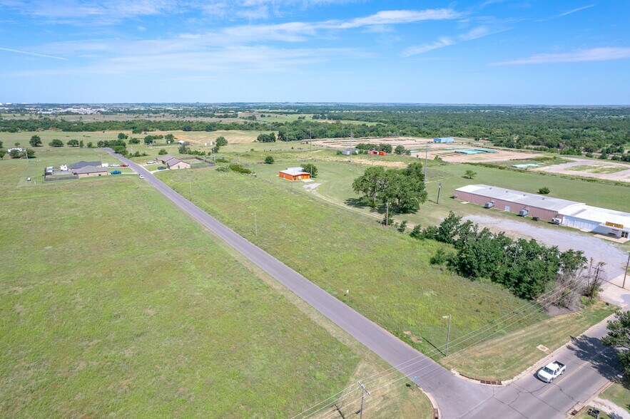 More Photos Of Jackson Ave and 22nd St, Woodward Land For Sale