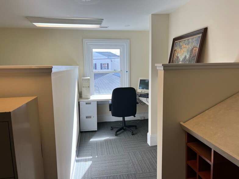 More Photos Of 528 Swede St, Norristown Office For Sale
