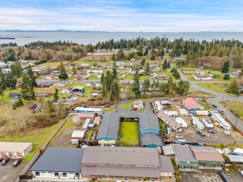 More Photos Of 2938 E Walnut St, Port Angeles Apartments For Sale