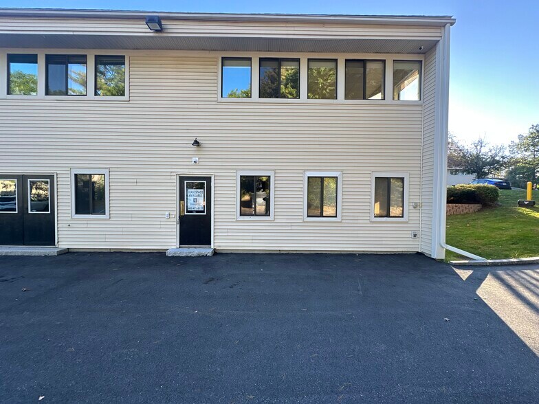 Primary Photo Of 380 Harvey Rd, Manchester Office Residential For Lease