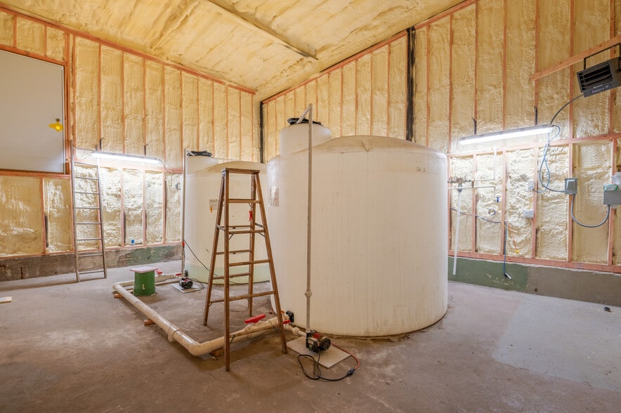 More Photos Of 815 Chicago St, Green Bay Industrial For Sale