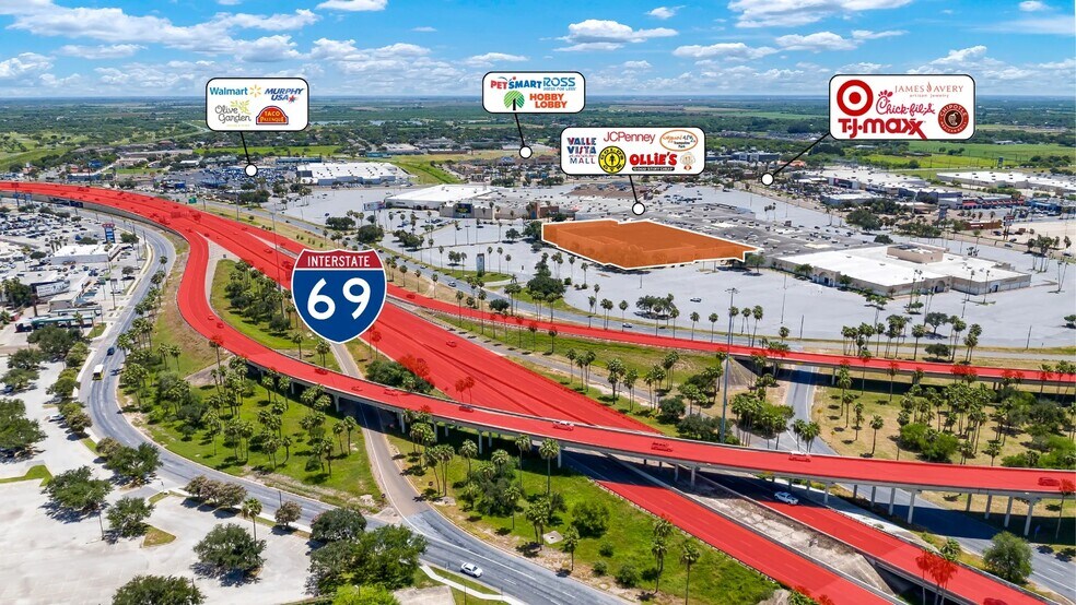 More Photos Of 2000 S Expressway 83, Harlingen Department Store For Lease