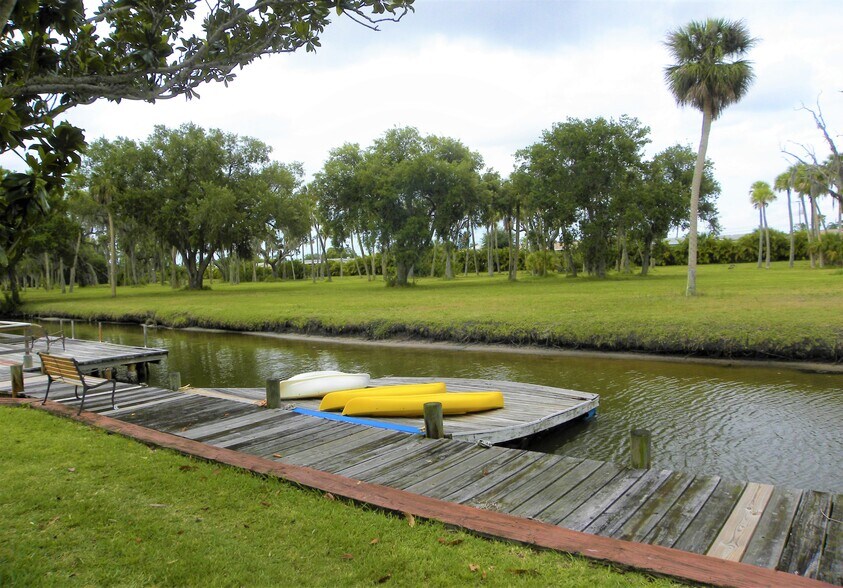 More Photos Of 35 Winar Dr, Merritt Island Land For Sale