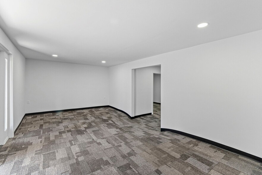 More Photos Of 2015 NW 50th St, Northmoor Religious Facility For Sale