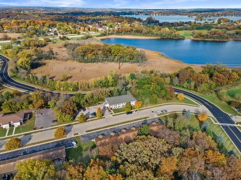 More Photos Of 643 Meadow Ln, Burlington Apartments For Sale