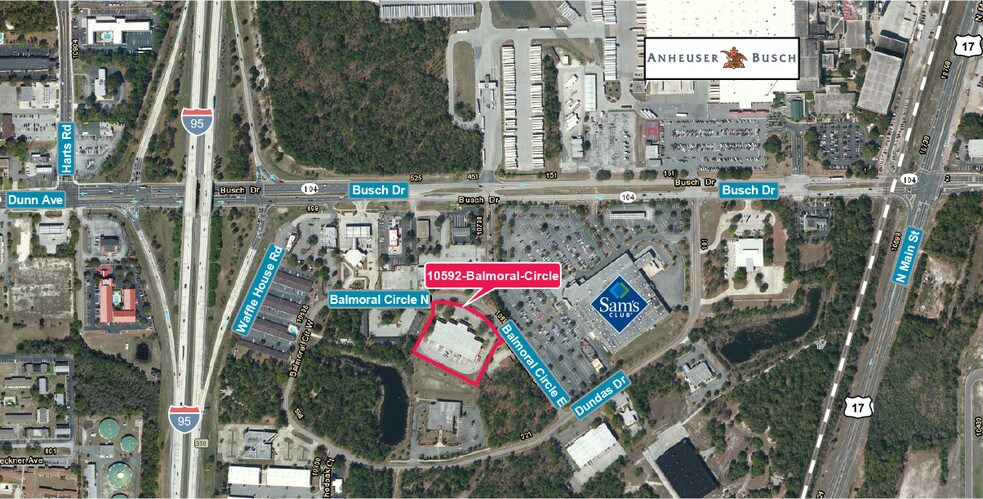 More Photos Of 10592 N Balmoral Cir, Jacksonville Showroom For Lease