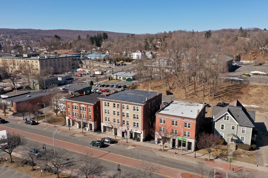 More Photos Of 411-431 N Main St, Bristol Apartments For Sale