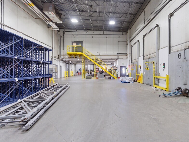 More Photos Of 563 Sandhill Ln, Grand Junction Distribution For Lease