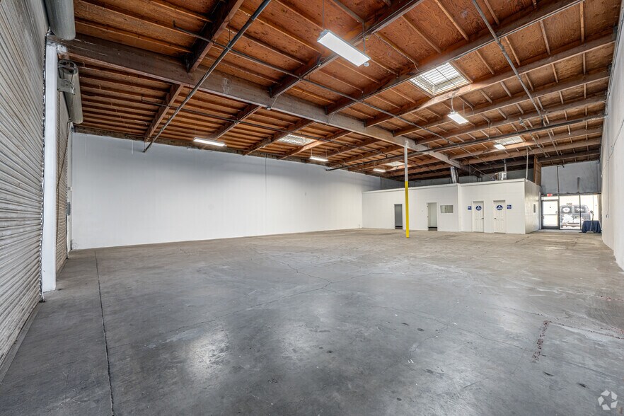 More Photos Of 4901 Patata St, Cudahy Unknown For Lease