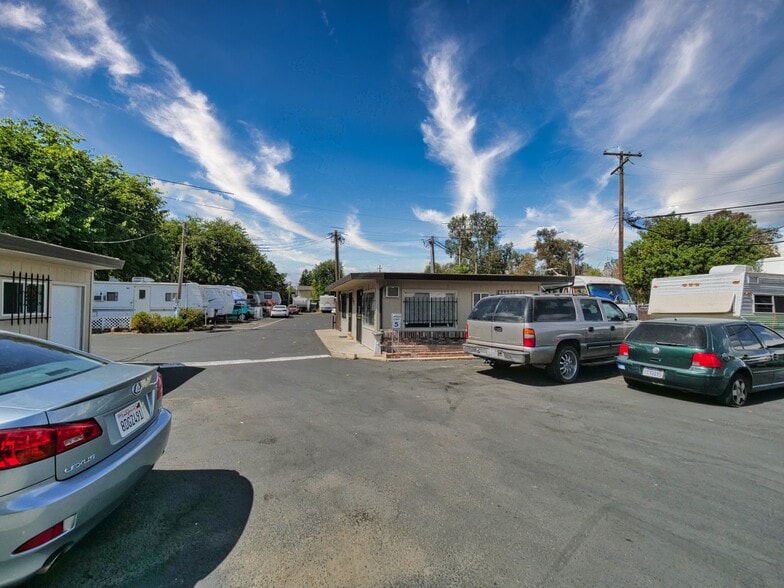 More Photos Of 5800 Stockton Blvd, Sacramento Manufactured Housing Mobile Home Park For Sale