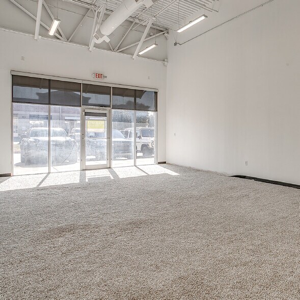 More Photos Of 6530 Hawks Creek Ct, Fort Worth Storefront Retail Office For Lease