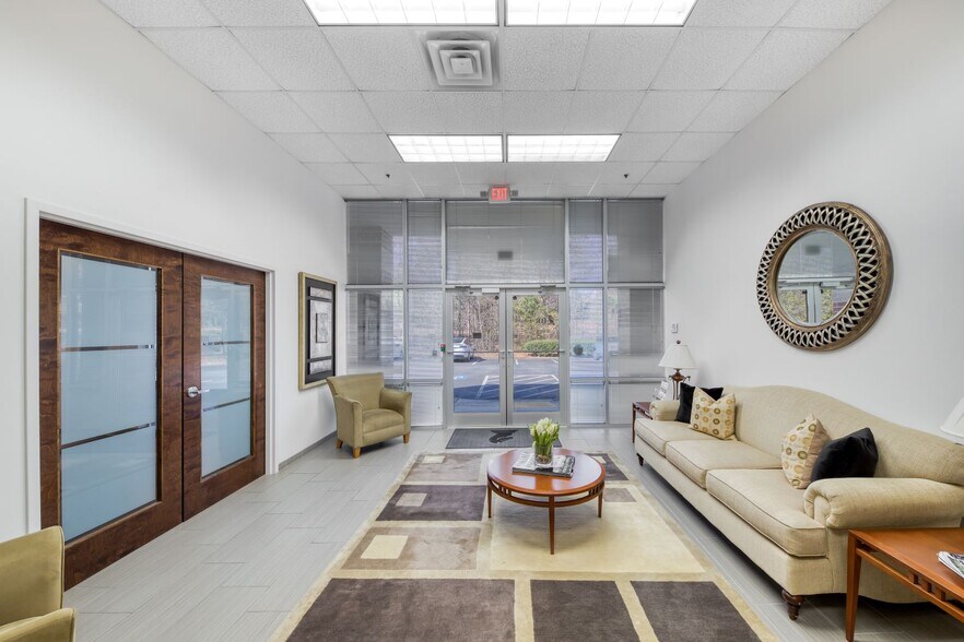 More Photos Of 2800 Horizon Ridge Ct, Suwanee Office For Sale