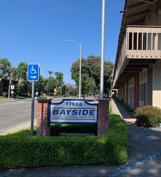 More Photos Of 17632 Irvine Blvd, Tustin Office For Lease