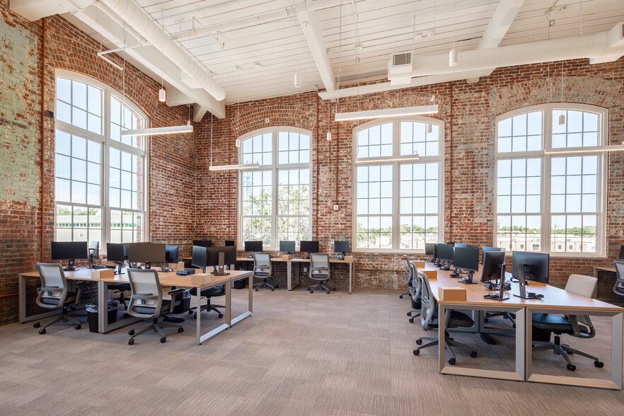 More Photos Of 4900 O'Hear Ave, North Charleston Coworking Space